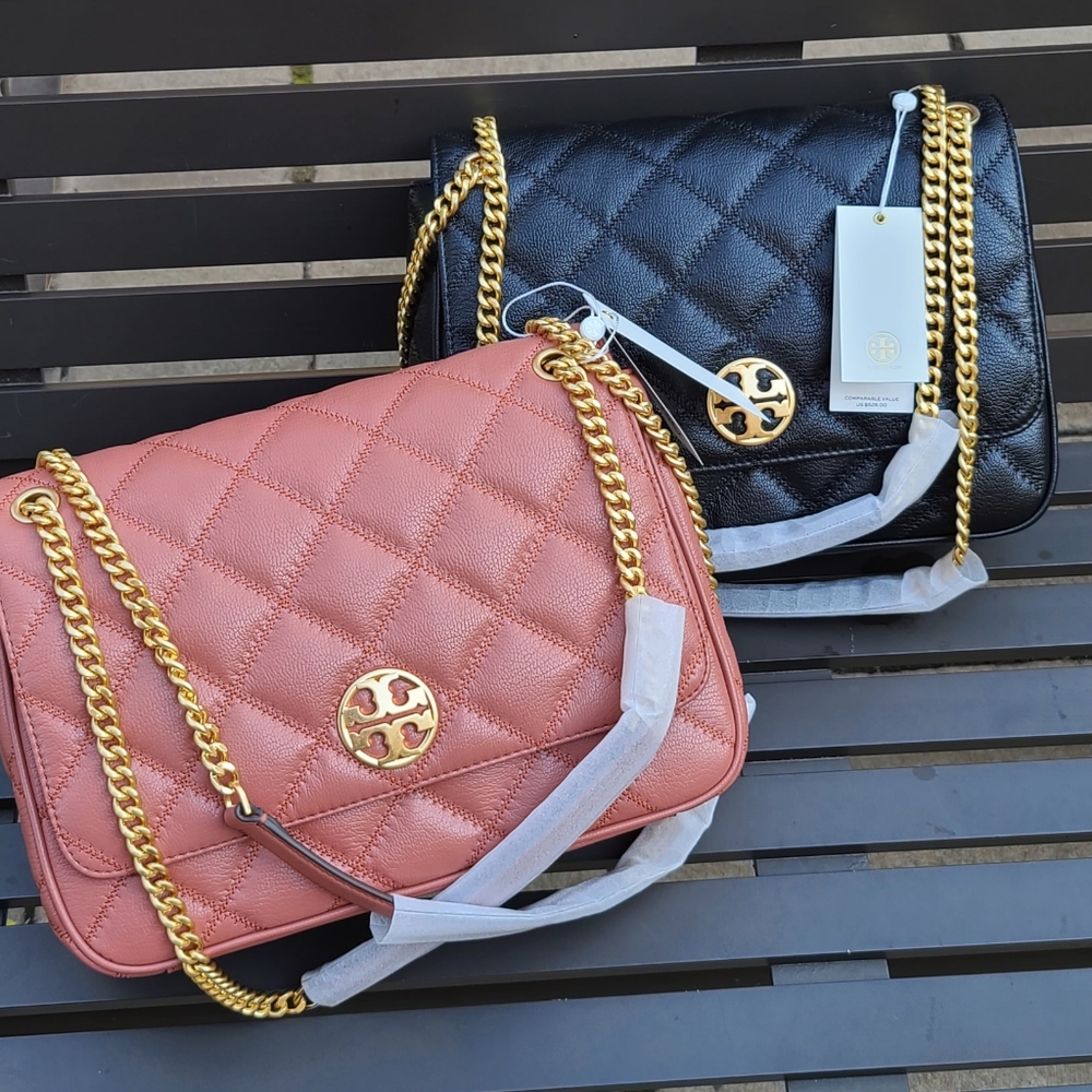 Tory burch clutch